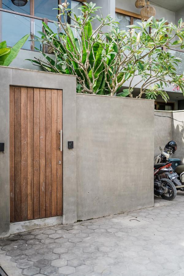 Zazen 2 Villa By Betterplace Canggu  Exterior photo